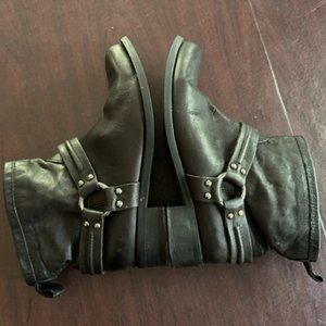 Steve Madden Women's Motor Booties, Black Leather, Size 10